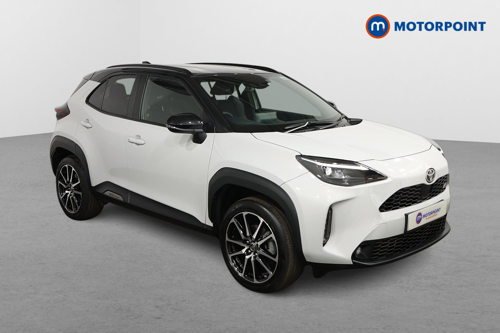Toyota Yaris Cross Gr Sport Automatic Petrol-Electric Hybrid Estate - Stock Number (1551901) - Drivers side front corner