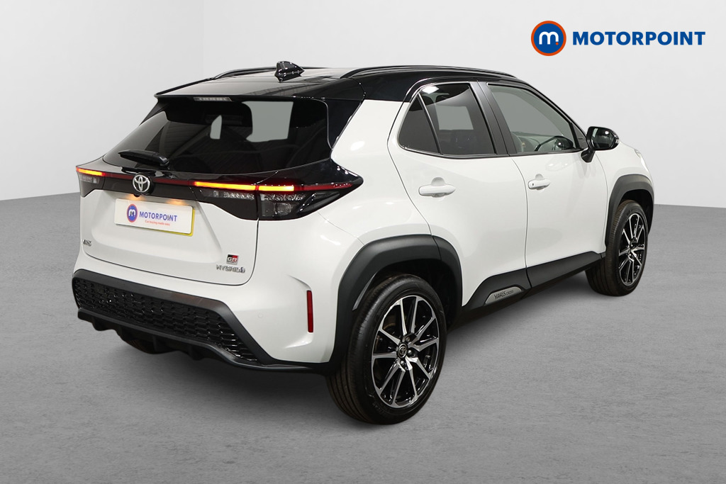 Toyota Yaris Cross Gr Sport Automatic Petrol-Electric Hybrid Estate - Stock Number (1551901) - Drivers side rear corner