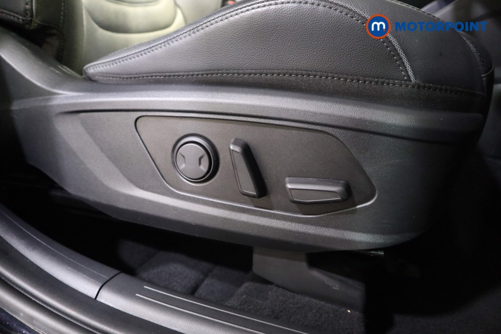 Hyundai Tucson Ultimate Manual Petrol SUV - Stock Number (1531734) - 12th supplementary image