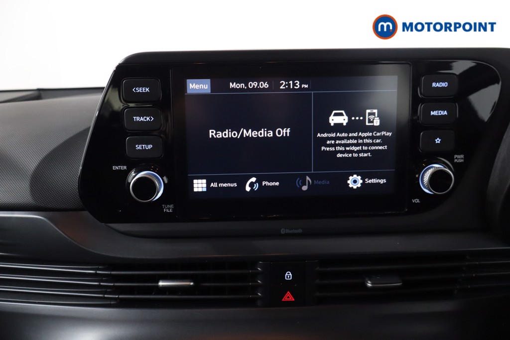 Hyundai Bayon Se Connect Manual Petrol-Electric Hybrid SUV - Stock Number (1537089) - 2nd supplementary image