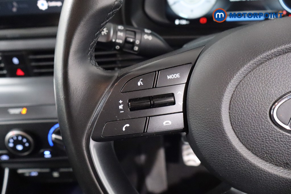 Hyundai Bayon Se Connect Manual Petrol-Electric Hybrid SUV - Stock Number (1537089) - 7th supplementary image