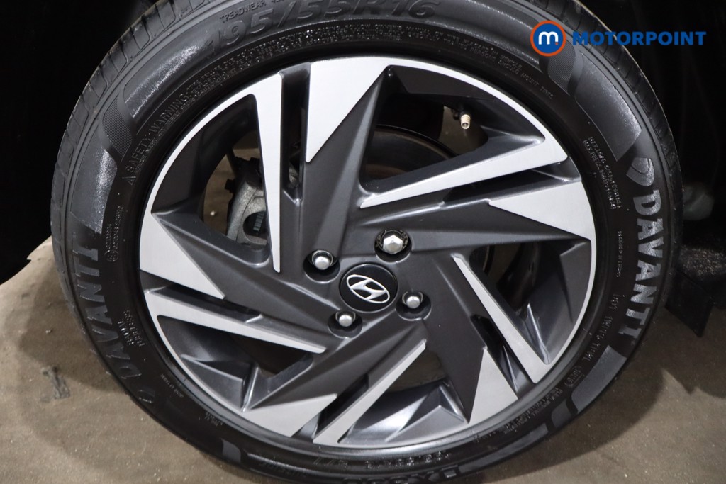 Hyundai Bayon Se Connect Manual Petrol-Electric Hybrid SUV - Stock Number (1537089) - 9th supplementary image