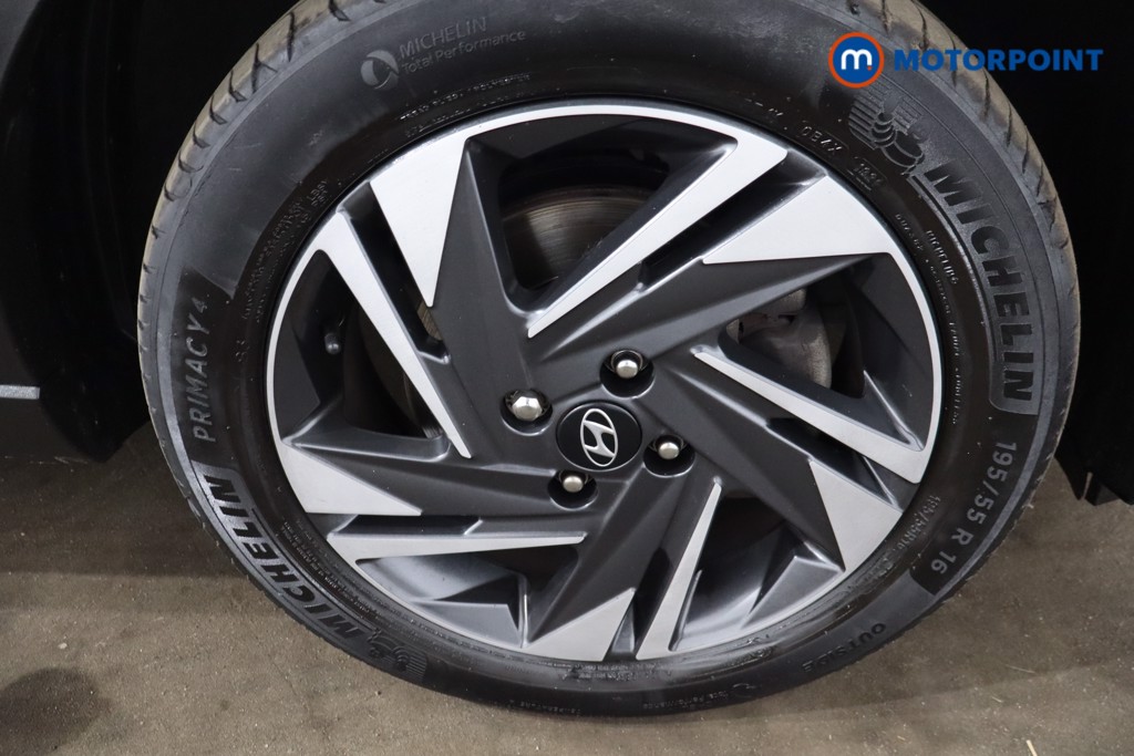 Hyundai Bayon Se Connect Manual Petrol-Electric Hybrid SUV - Stock Number (1537089) - 10th supplementary image