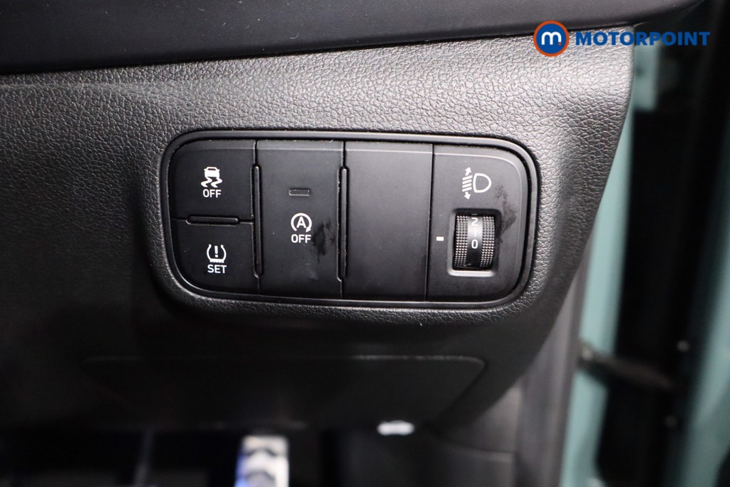 Hyundai Bayon Se Connect Manual Petrol-Electric Hybrid SUV - Stock Number (1537089) - 20th supplementary image