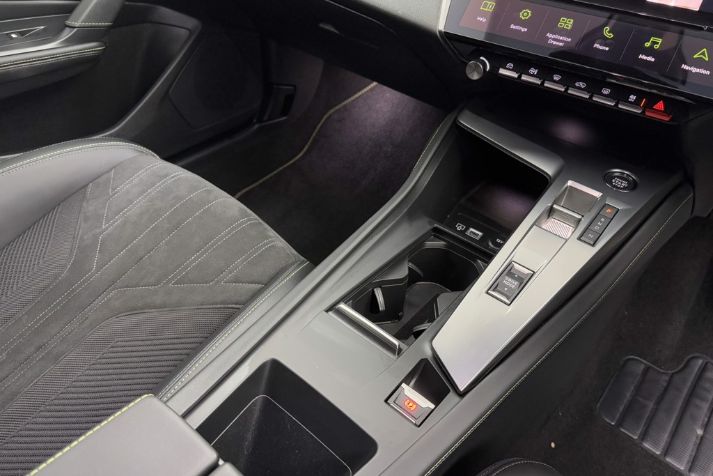 Peugeot 308 GT Automatic Diesel Hatchback - Stock Number (1539714) - 16th supplementary image