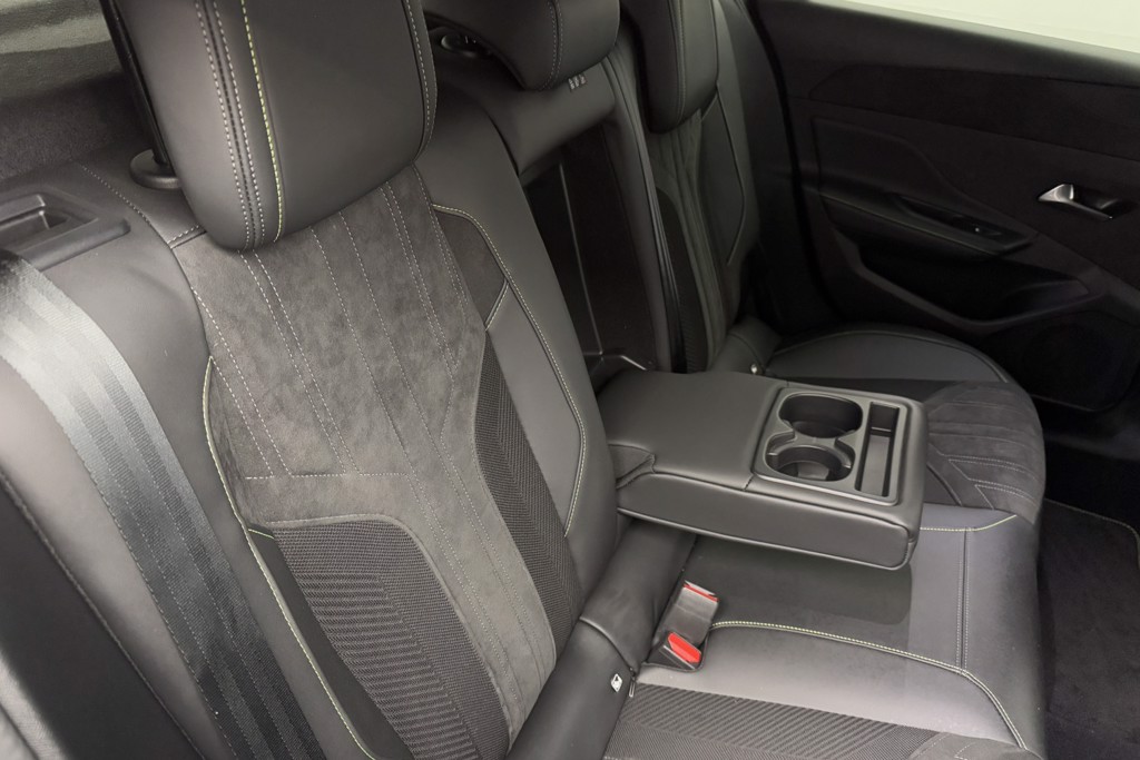 Peugeot 308 GT Automatic Diesel Hatchback - Stock Number (1539714) - 22nd supplementary image