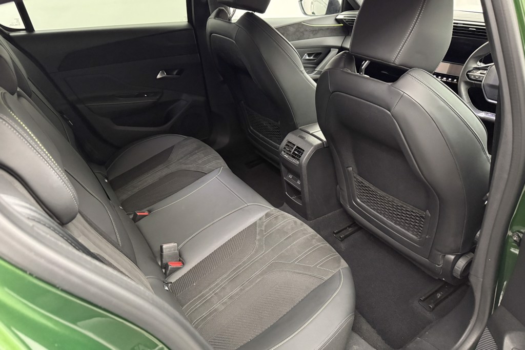 Peugeot 308 GT Automatic Diesel Hatchback - Stock Number (1539716) - 23rd supplementary image