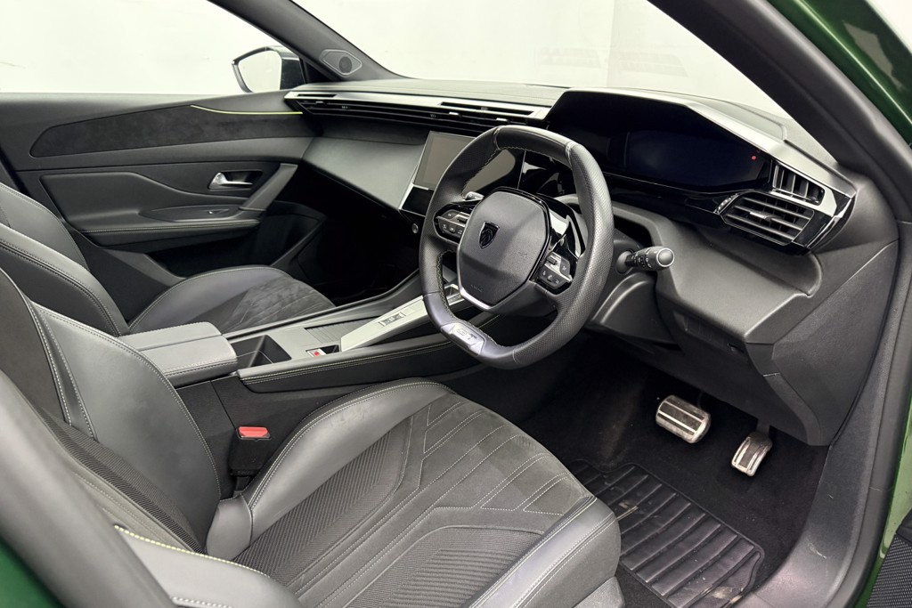 Peugeot 308 GT Automatic Diesel Hatchback - Stock Number (1539716) - 1st supplementary image
