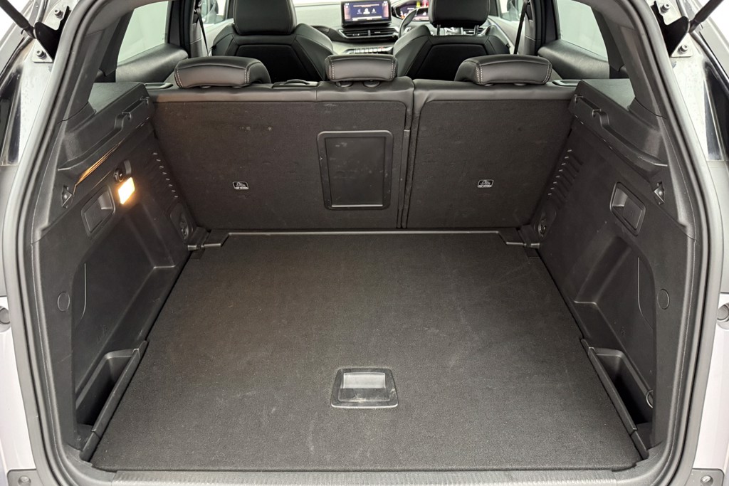 Peugeot 3008 GT Automatic Diesel SUV - Stock Number (1540791) - 29th supplementary image