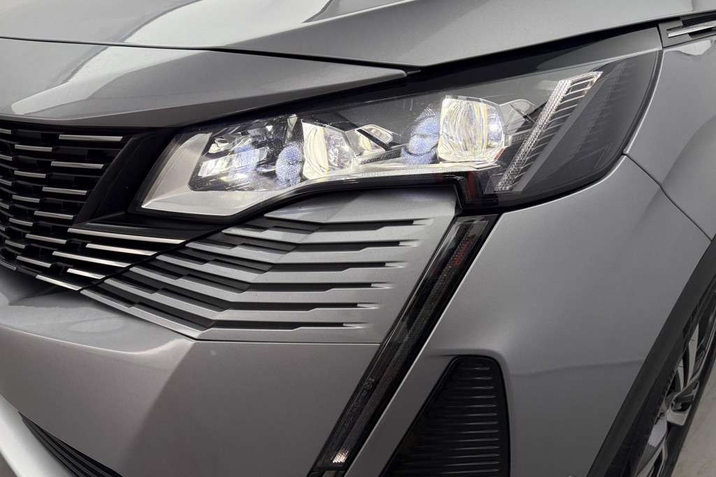 Peugeot 3008 GT Automatic Diesel SUV - Stock Number (1540791) - 32nd supplementary image