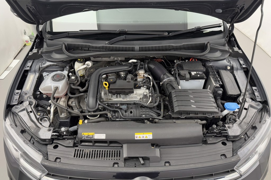 Volkswagen Polo Life Automatic Petrol Hatchback - Stock Number (1541112) - 23rd supplementary image