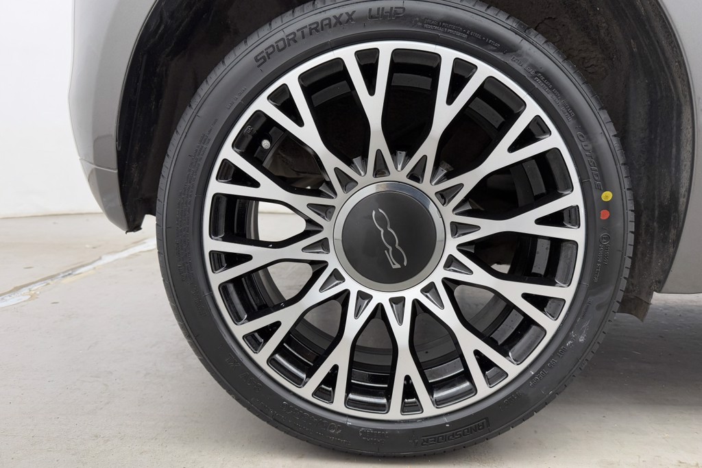 Fiat 500 1.0 Mild Hybrid 3Dr Manual Petrol-Electric Hybrid Hatchback - Stock Number (1541862) - 24th supplementary image