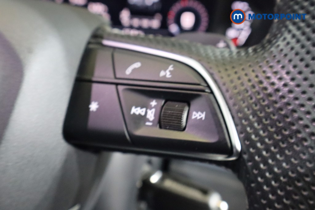 Audi Q3 S Line Automatic Petrol SUV - Stock Number (1543608) - 4th supplementary image
