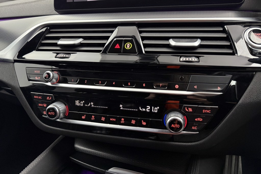 BMW 5 Series M Sport Automatic Petrol Plug-In Hybrid Estate - Stock Number (1543753) - 15th supplementary image