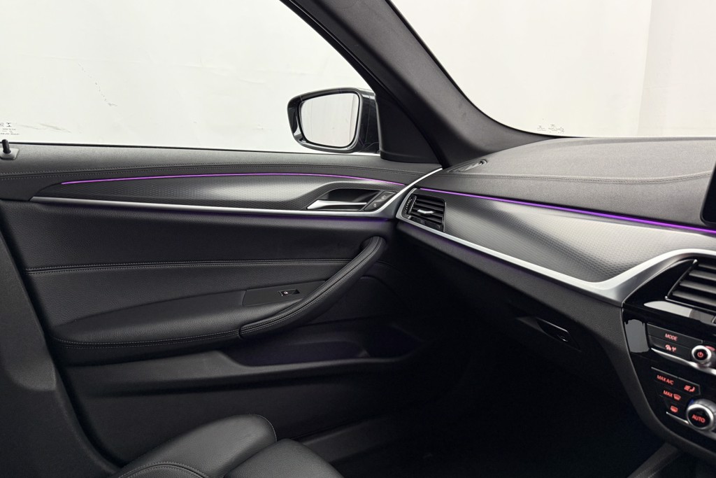 BMW 5 Series M Sport Automatic Petrol Plug-In Hybrid Estate - Stock Number (1543753) - 20th supplementary image