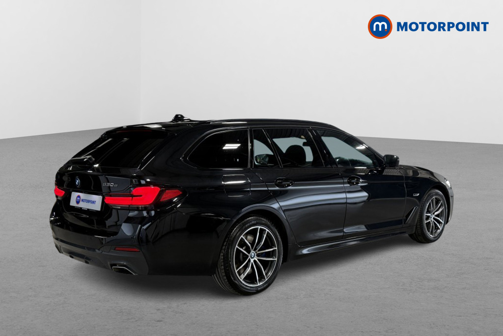 BMW 5 Series M Sport Automatic Petrol Plug-In Hybrid Estate - Stock Number (1543753) - Drivers side rear corner