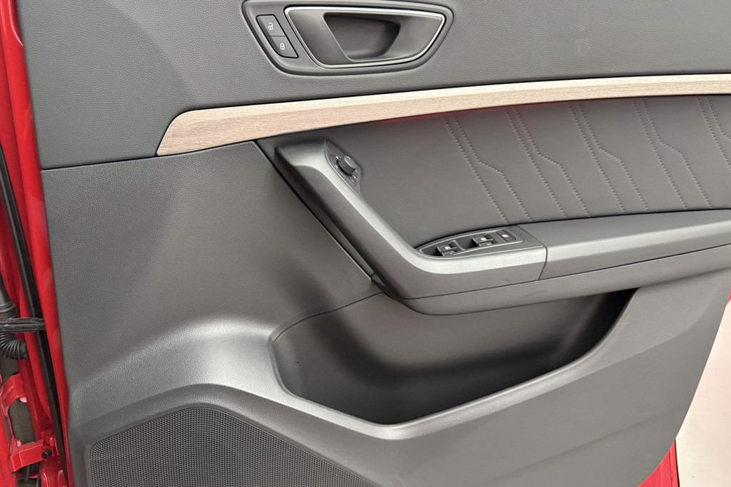 Seat Ateca Xperience Automatic Petrol SUV - Stock Number (1543883) - 16th supplementary image