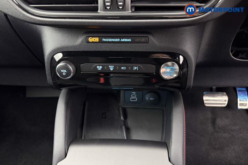 Ford Kuga St-Line Automatic Petrol Plug-In Hybrid SUV - Stock Number (1544773) - 11th supplementary image