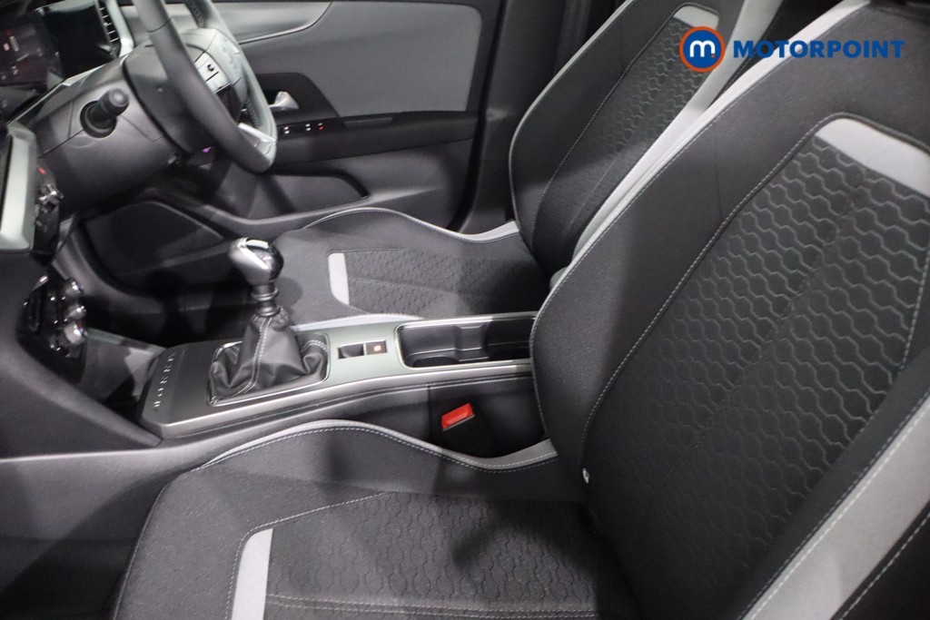 Vauxhall Mokka Design Manual Petrol SUV - Stock Number (1544862) - 4th supplementary image