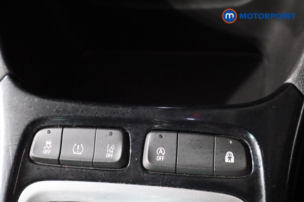 Vauxhall Crossland Ultimate Manual Diesel SUV - Stock Number (1545359) - 6th supplementary image