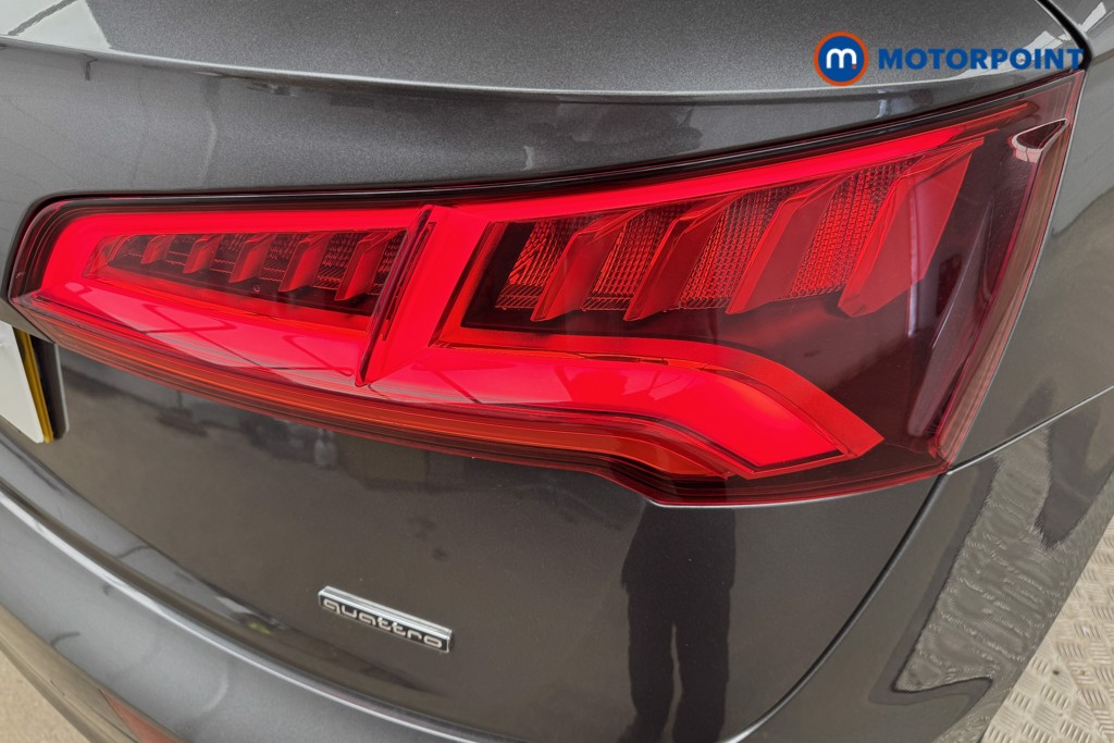 Audi Q5 Black Edition Automatic Diesel SUV - Stock Number (1545460) - 17th supplementary image