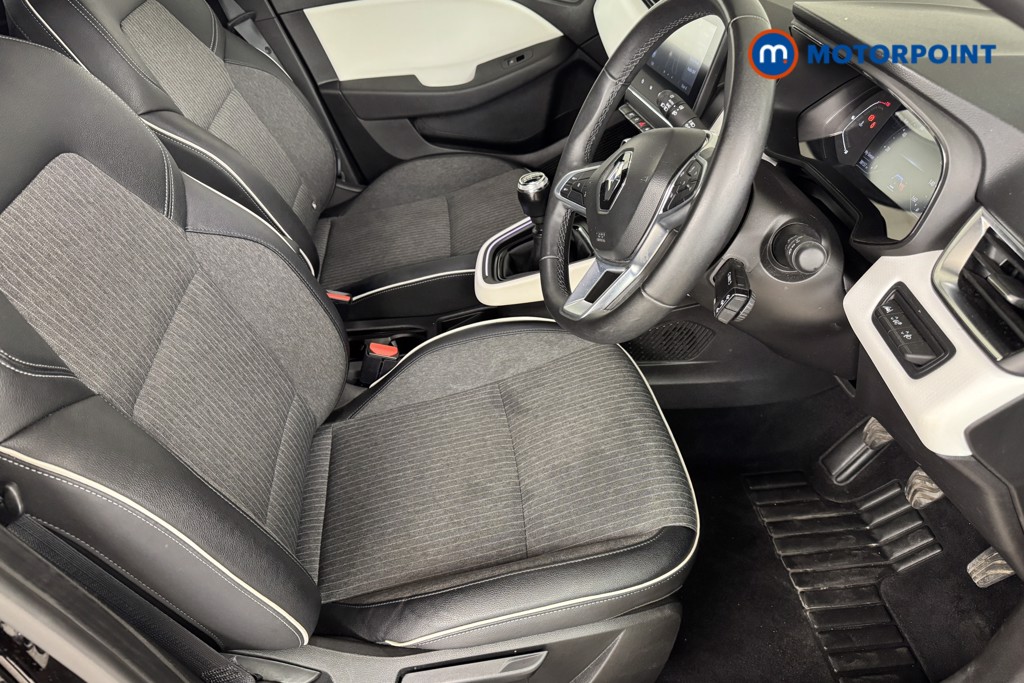Renault Clio Techno Manual Petrol Hatchback - Stock Number (1545708) - 5th supplementary image