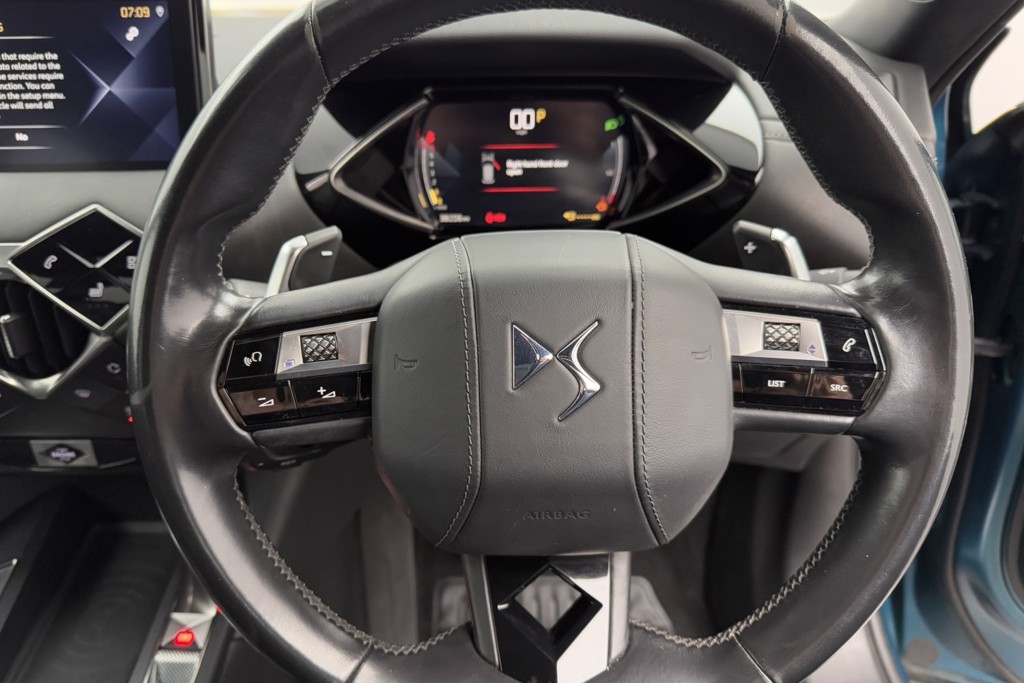 DS Ds 3 Ultra Prestige Automatic Petrol SUV - Stock Number (1546578) - 3rd supplementary image