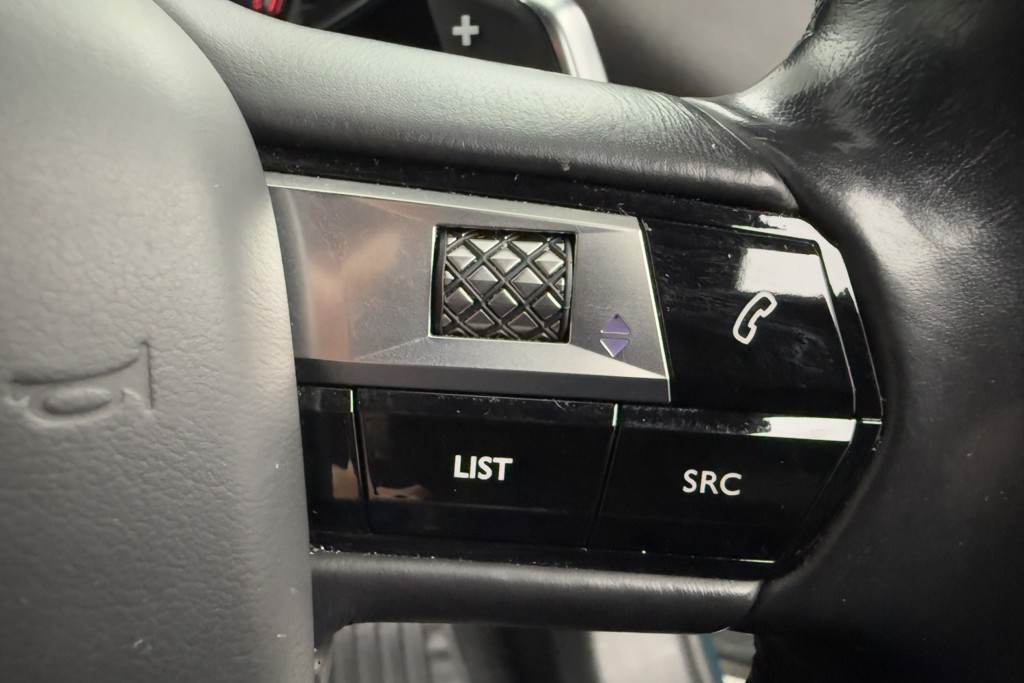 DS Ds 3 Ultra Prestige Automatic Petrol SUV - Stock Number (1546578) - 5th supplementary image