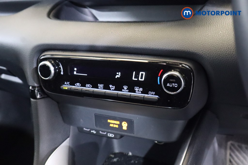 Toyota Yaris Icon Automatic Petrol-Electric Hybrid Hatchback - Stock Number (1546851) - 6th supplementary image