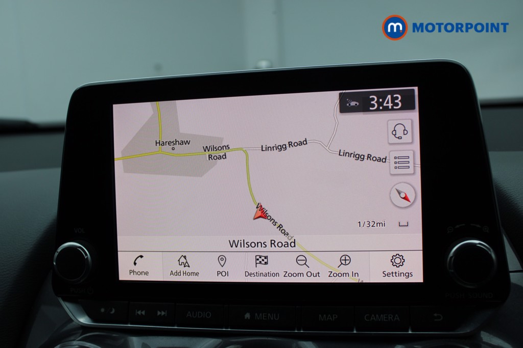 Nissan Juke N-Connecta Automatic Petrol SUV - Stock Number (1547191) - 8th supplementary image