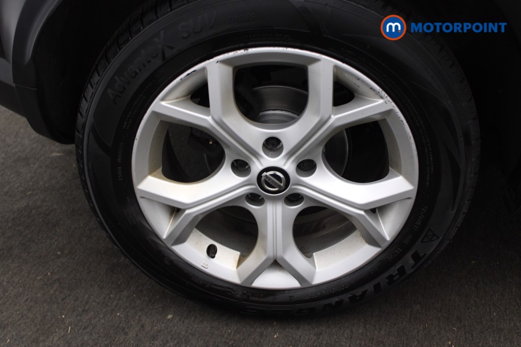 Nissan Juke N-Connecta Automatic Petrol SUV - Stock Number (1547191) - 21st supplementary image