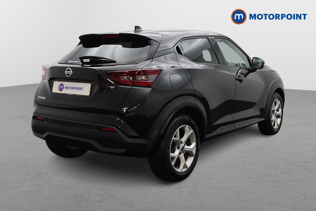 Nissan Juke N-Connecta Automatic Petrol SUV - Stock Number (1547191) - Drivers side rear corner