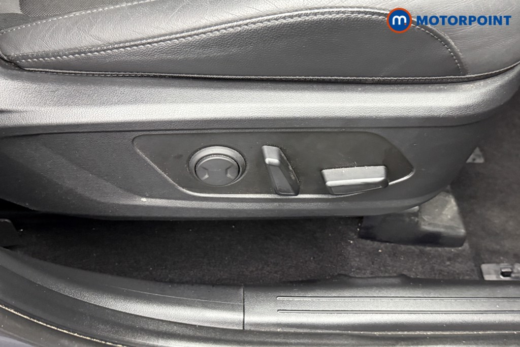 Hyundai Tucson Premium Automatic Petrol Plug-In Hybrid SUV - Stock Number (1547390) - 18th supplementary image