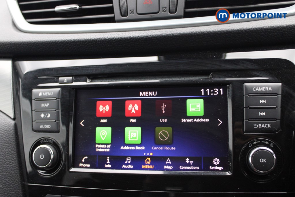 Nissan Qashqai N-Motion Manual Petrol SUV - Stock Number (1547807) - 7th supplementary image