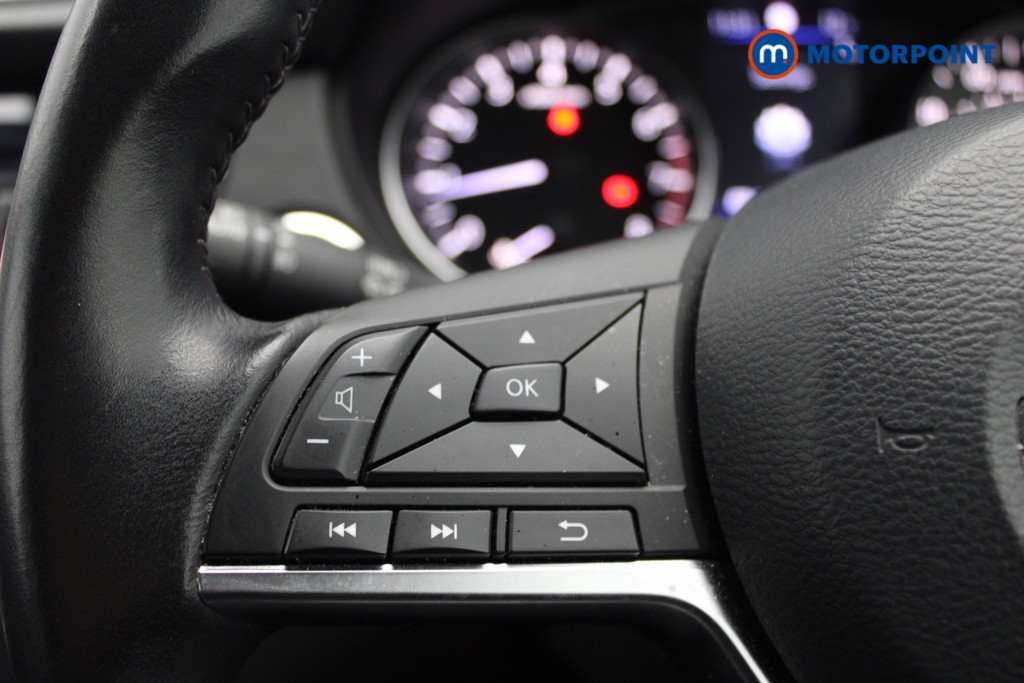 Nissan Qashqai N-Motion Manual Petrol SUV - Stock Number (1547807) - 12th supplementary image