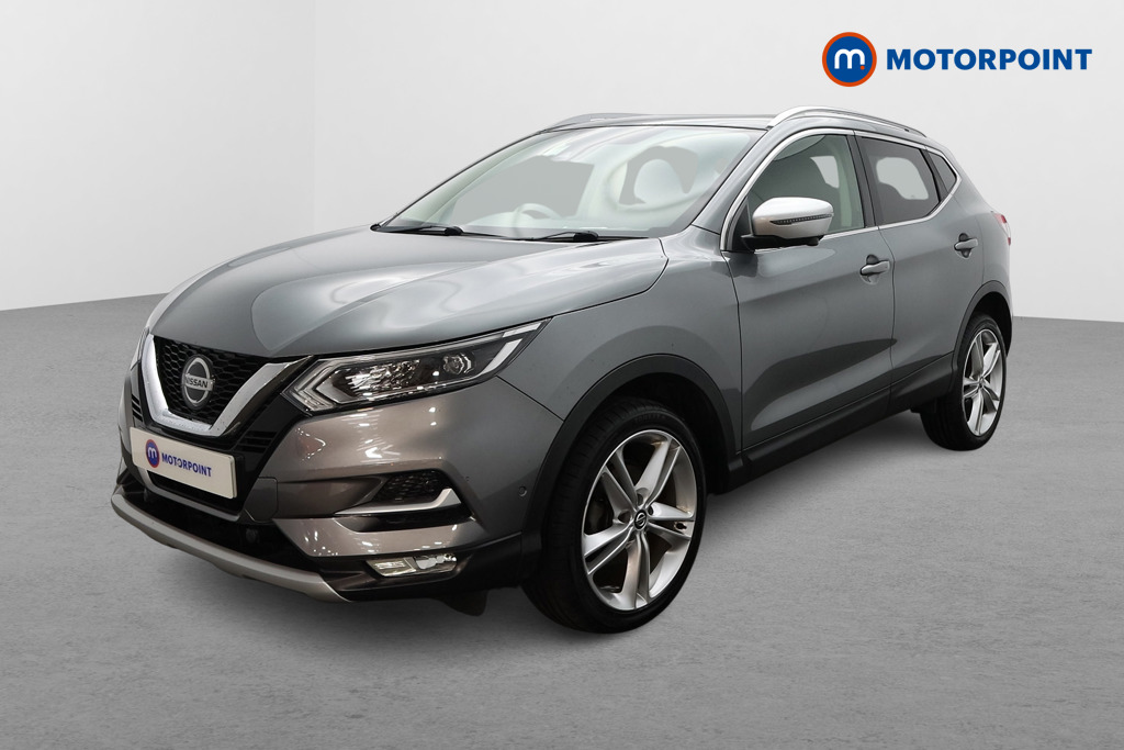Nissan Qashqai N-Motion Manual Petrol SUV - Stock Number (1547807) - Passenger side front corner
