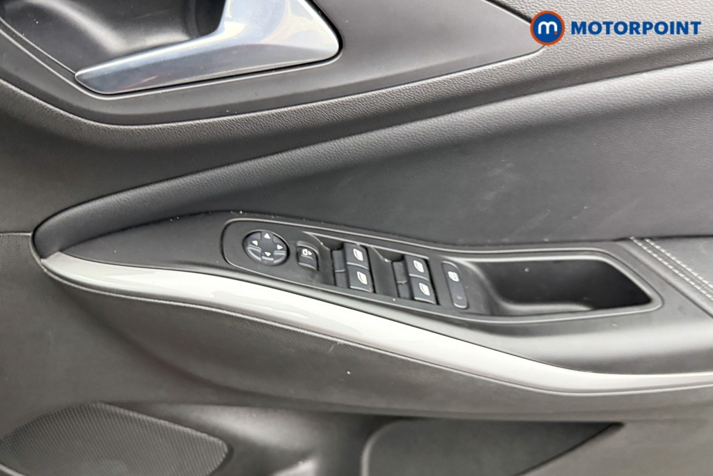 Vauxhall Grandland Ultimate Manual Petrol SUV - Stock Number (1547878) - 15th supplementary image