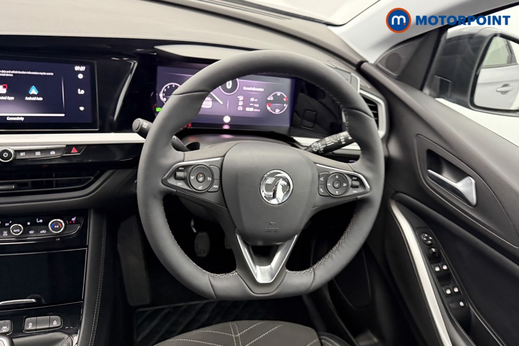 Vauxhall Grandland Ultimate Manual Petrol SUV - Stock Number (1547886) - 3rd supplementary image
