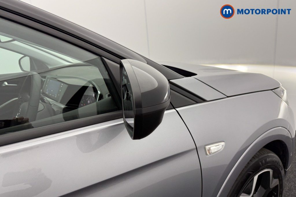Vauxhall Grandland Ultimate Manual Petrol SUV - Stock Number (1547886) - 18th supplementary image