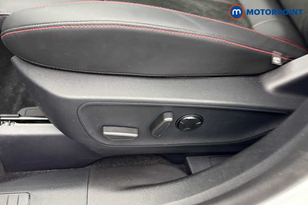 Ford Kuga St-Line X Automatic Petrol Plug-In Hybrid SUV - Stock Number (1548527) - 26th supplementary image