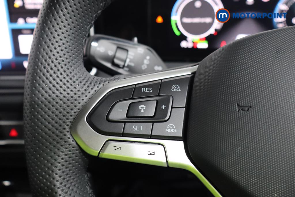 Volkswagen Tiguan R-Line Automatic Petrol Plug-In Hybrid SUV - Stock Number (1548529) - 6th supplementary image