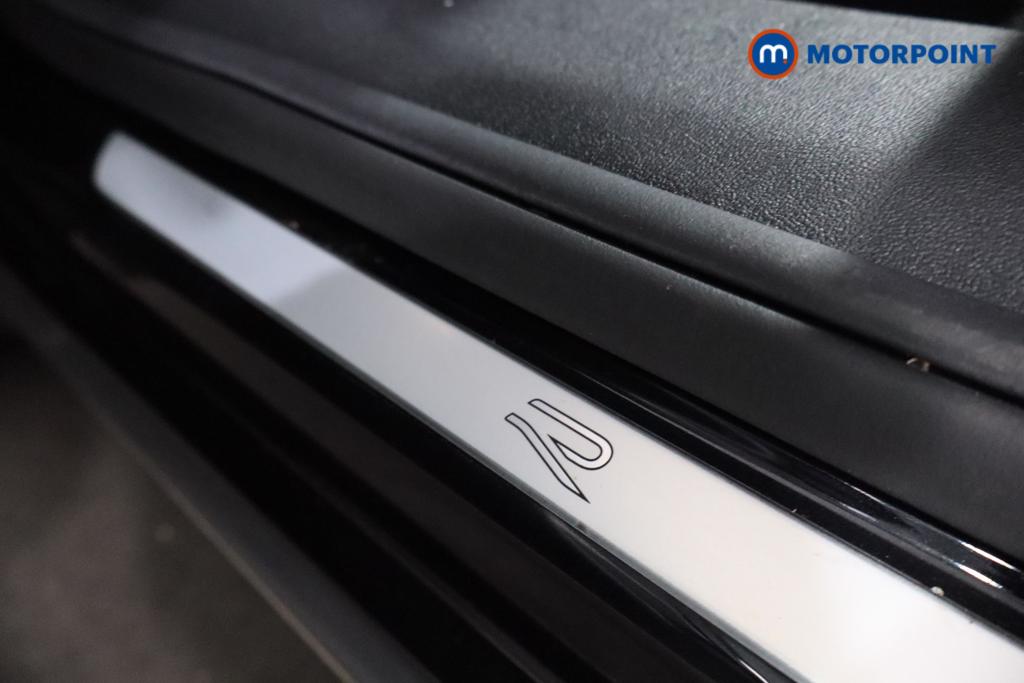 Volkswagen Tiguan R-Line Automatic Petrol Plug-In Hybrid SUV - Stock Number (1548529) - 26th supplementary image