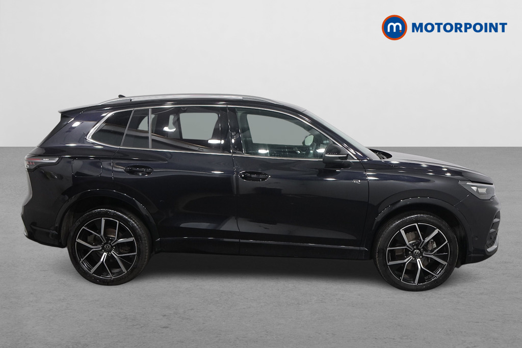 Volkswagen Tiguan R-Line Automatic Petrol Plug-In Hybrid SUV - Stock Number (1548529) - Drivers side