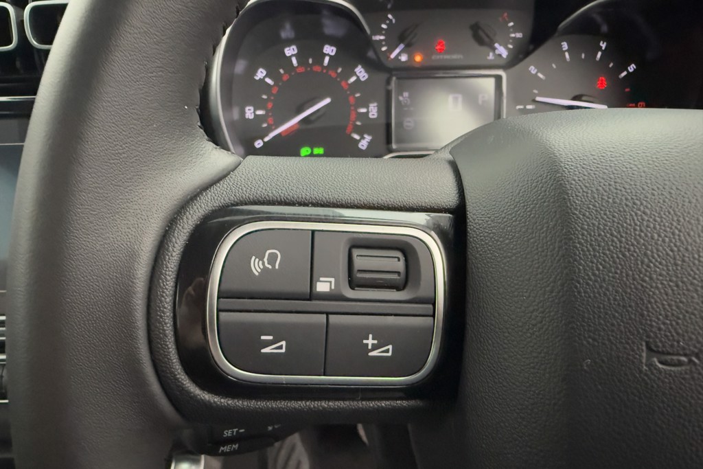 Citroen C3 Aircross MAX Automatic Petrol SUV - Stock Number (1548663) - 4th supplementary image