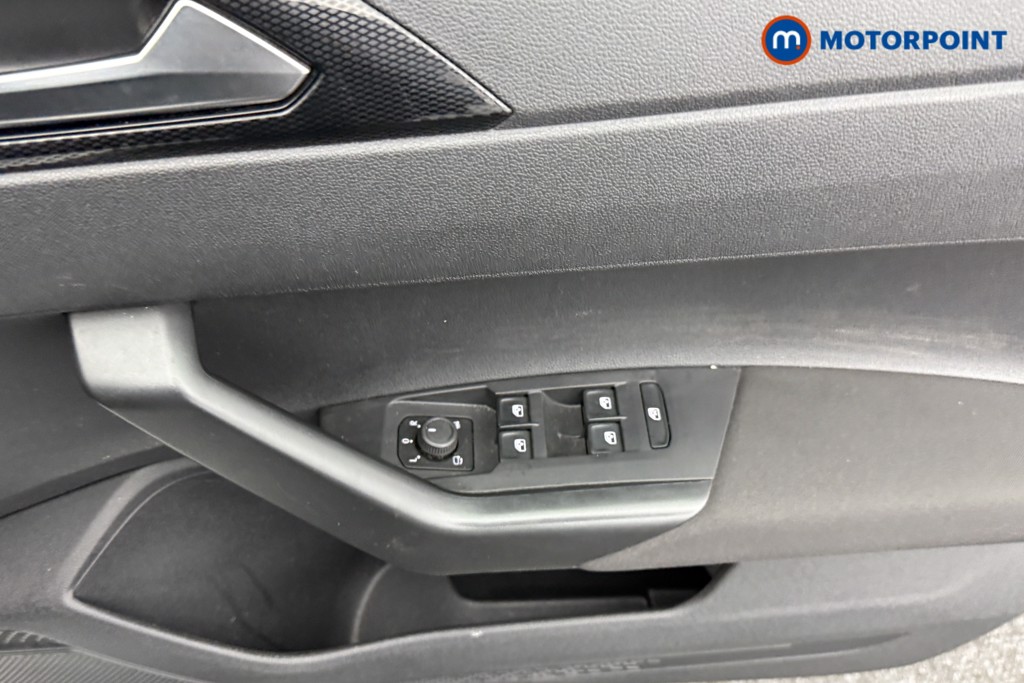 Volkswagen Taigo Life Manual Petrol SUV - Stock Number (1548780) - 17th supplementary image