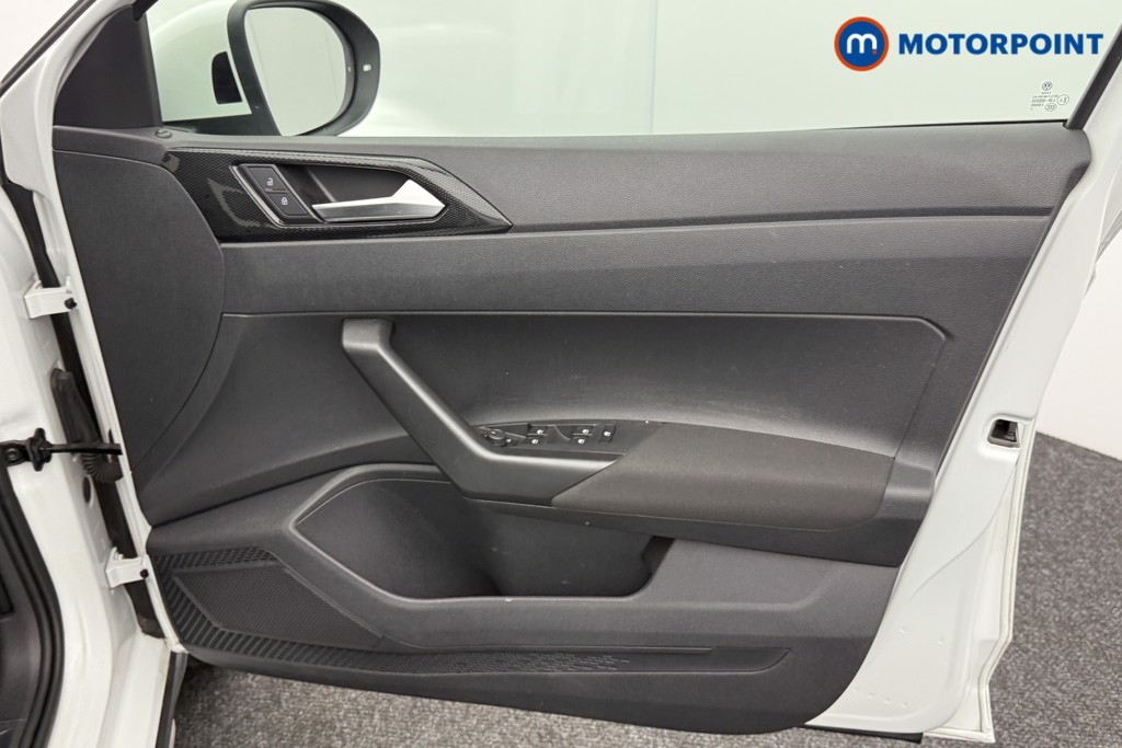 Volkswagen Taigo Life Manual Petrol SUV - Stock Number (1548780) - 18th supplementary image