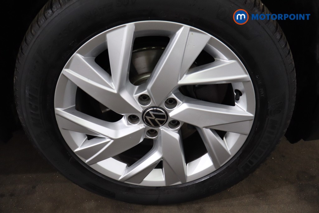 Volkswagen Tiguan Life Automatic Diesel SUV - Stock Number (1548962) - 10th supplementary image