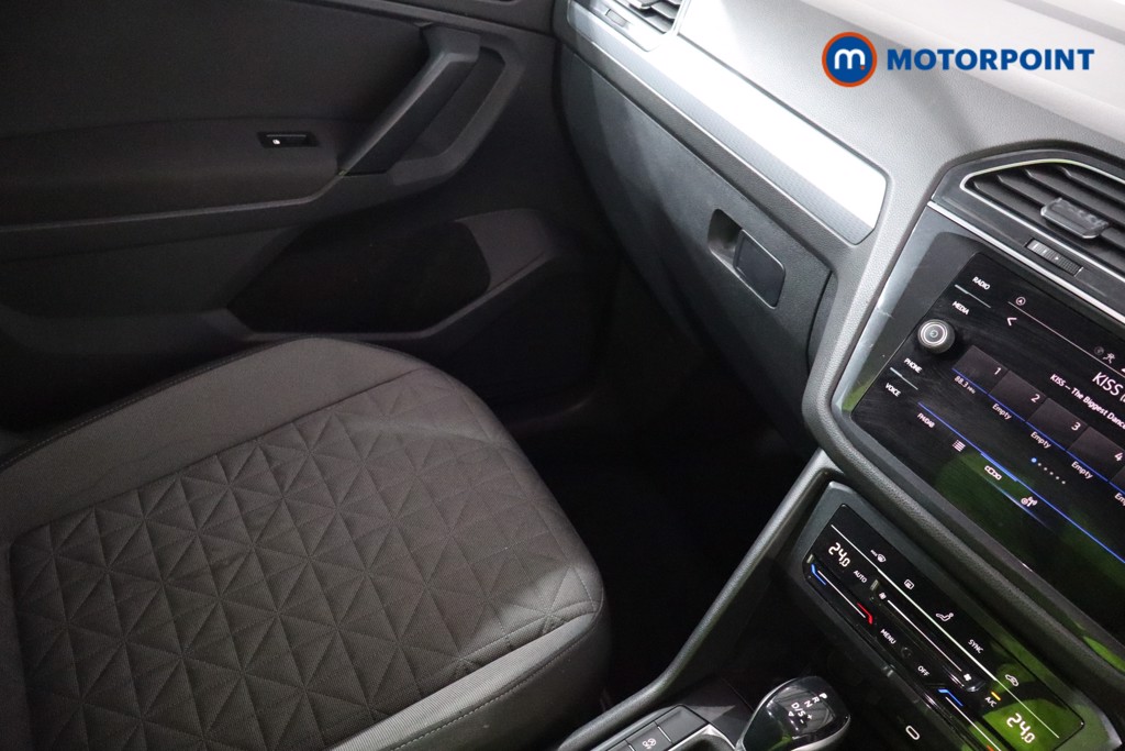 Volkswagen Tiguan Life Automatic Diesel SUV - Stock Number (1548962) - 16th supplementary image