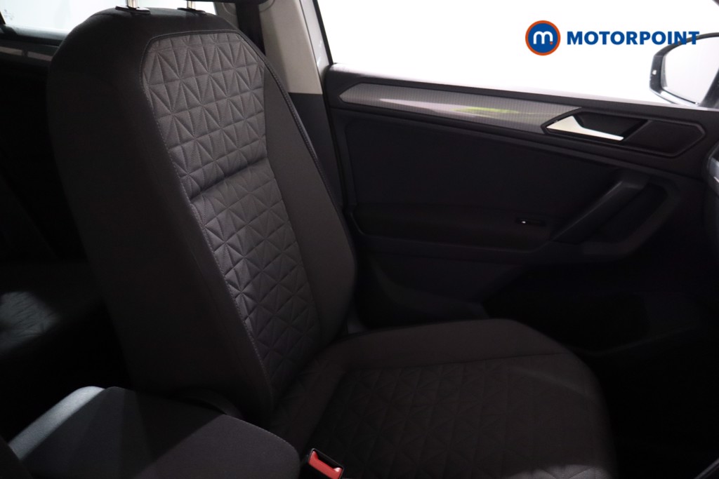 Volkswagen Tiguan Life Automatic Diesel SUV - Stock Number (1548962) - 24th supplementary image