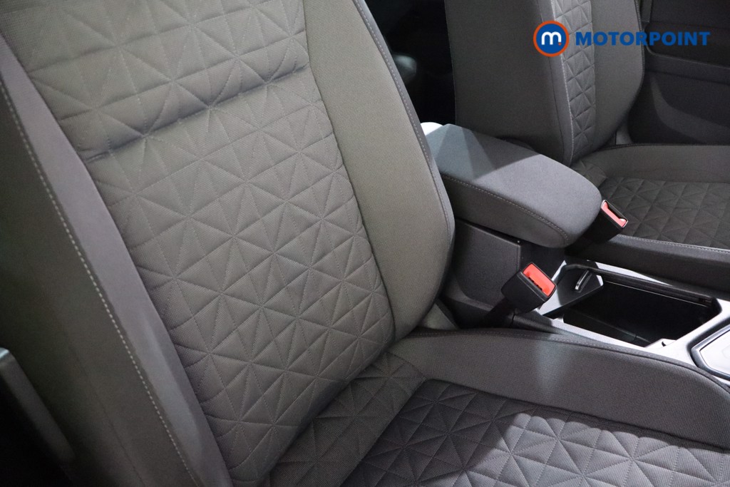 Volkswagen Tiguan Life Automatic Diesel SUV - Stock Number (1548962) - 25th supplementary image